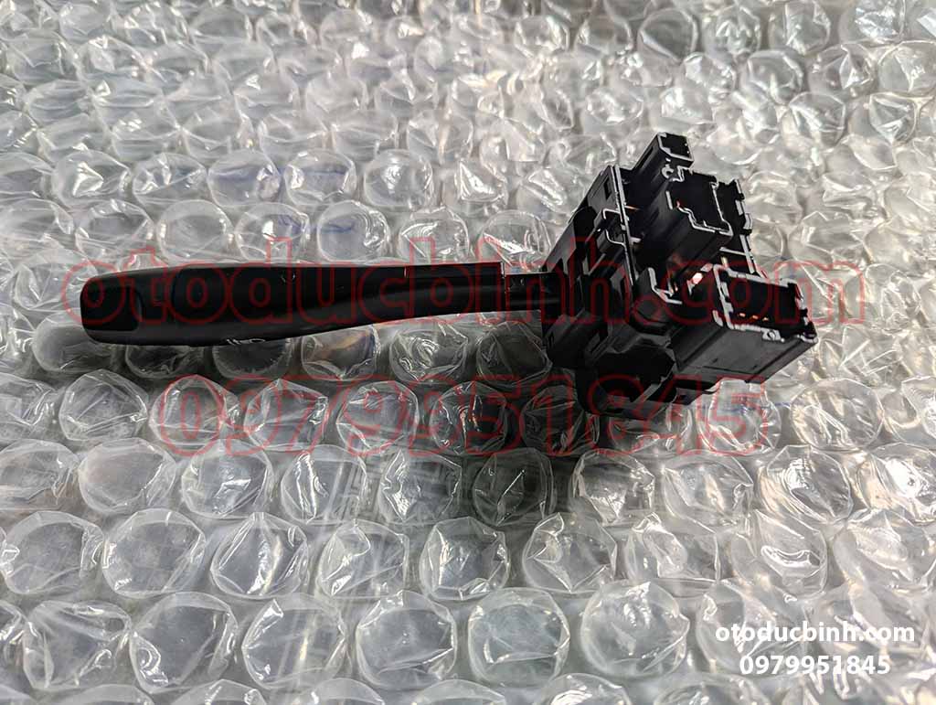 Công tắc xi nhan Nissan Maxima