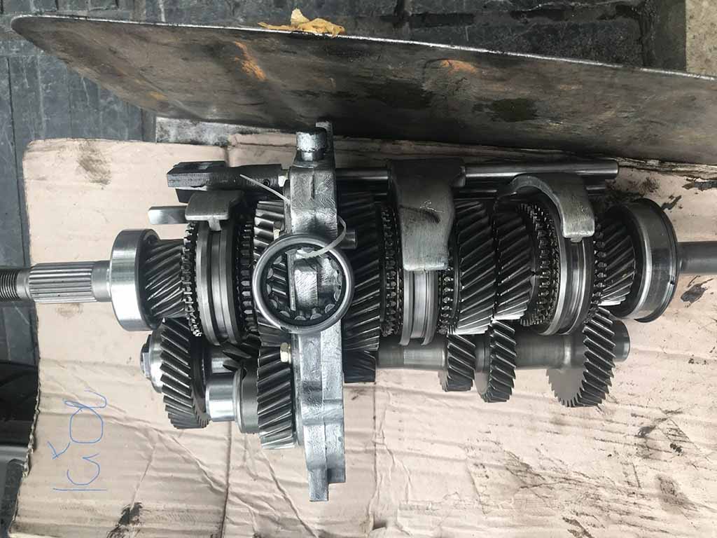 Ruột hộp số Kia K2700, K3000