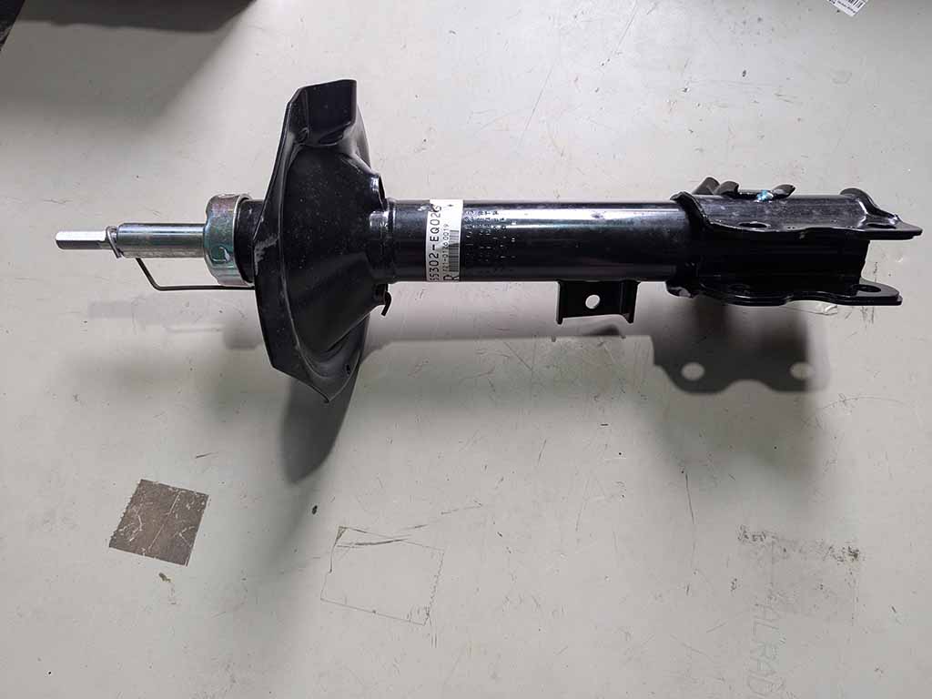 Giảm xóc sau Nissan X-Trail T30