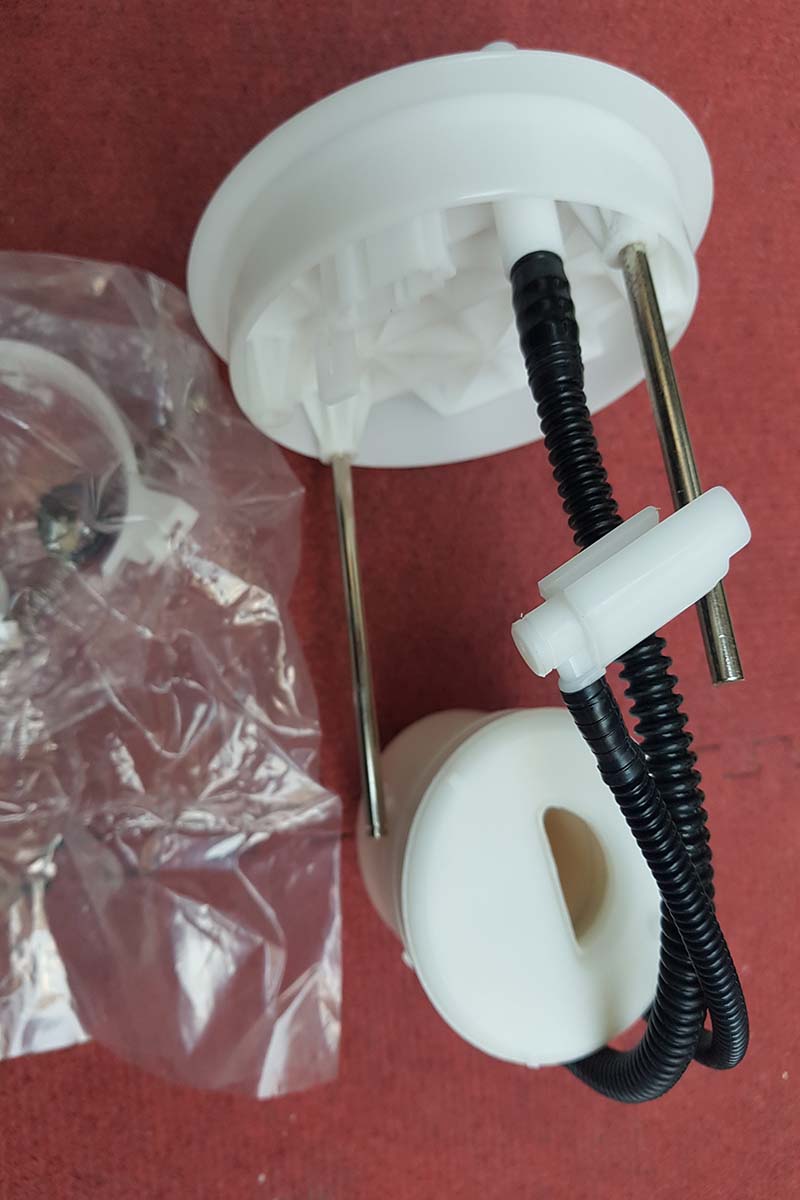 Cụm Lọc Xăng Mazda CX5 PE11-13-ZE0 PE1113ZE0