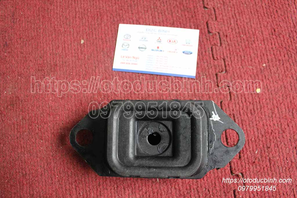 Cao su chân hộp số Nissan Sunny