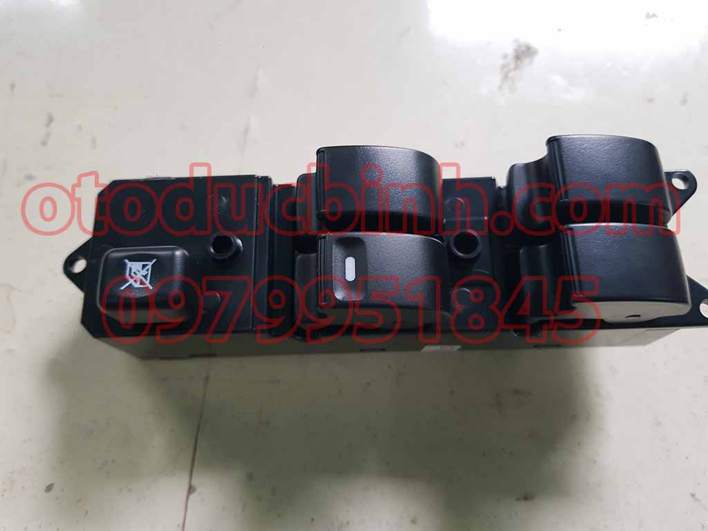 Công tắc nâng kính tổng Triton