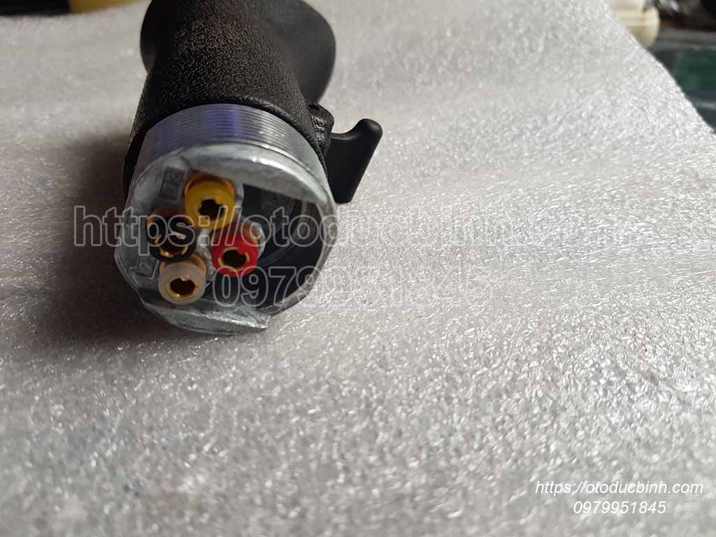 Quả đấm cần đi số Hyundai HD270 437117M000 437117m000