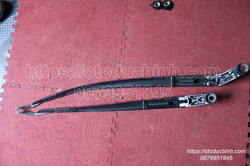 Bộ cần gạt mưa Toyota Altis, Vios