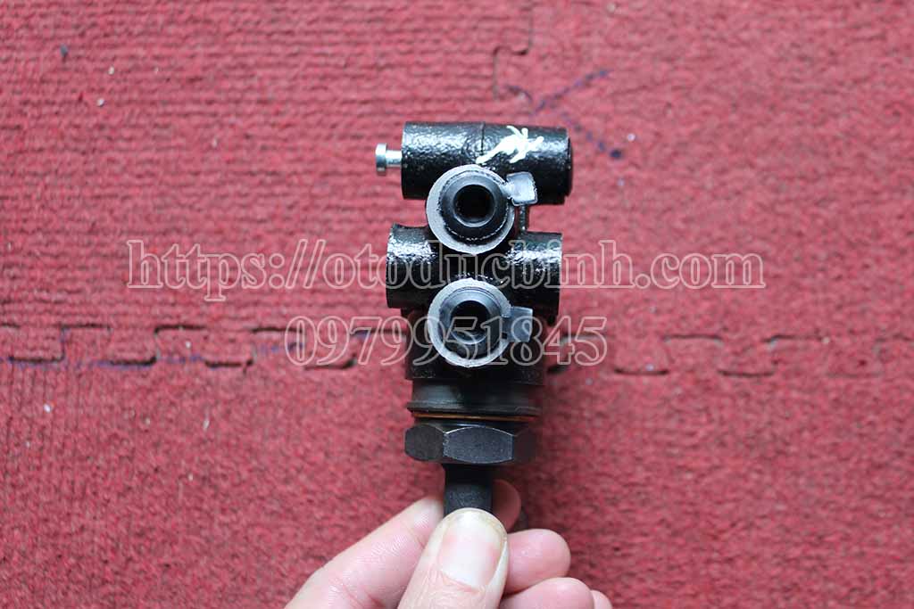 Van cao áp Toyota Hiace 4791026510