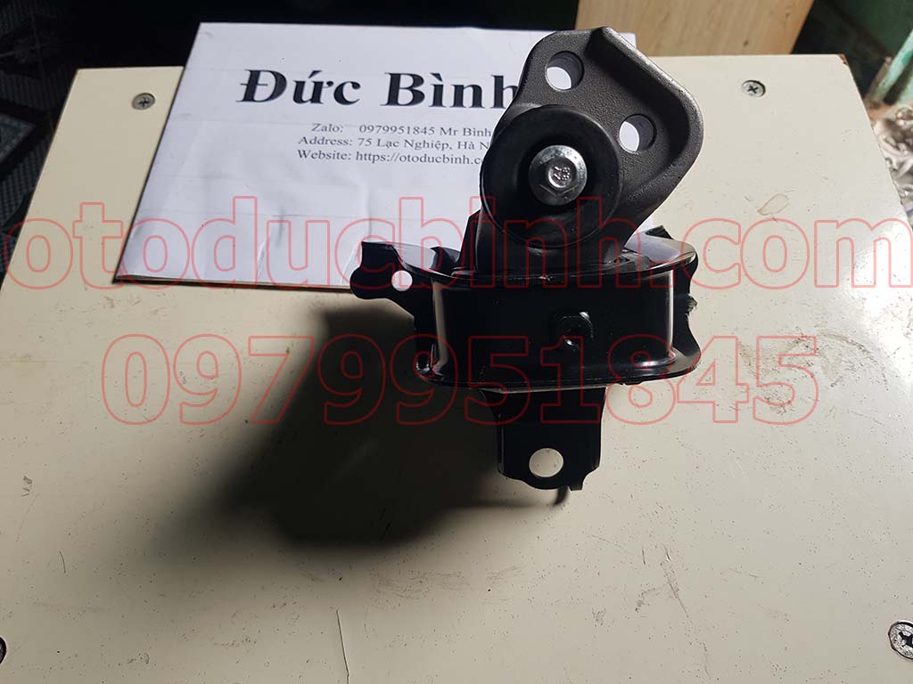 Chân máy trước Toyota Vios 2003-2005 123050M030