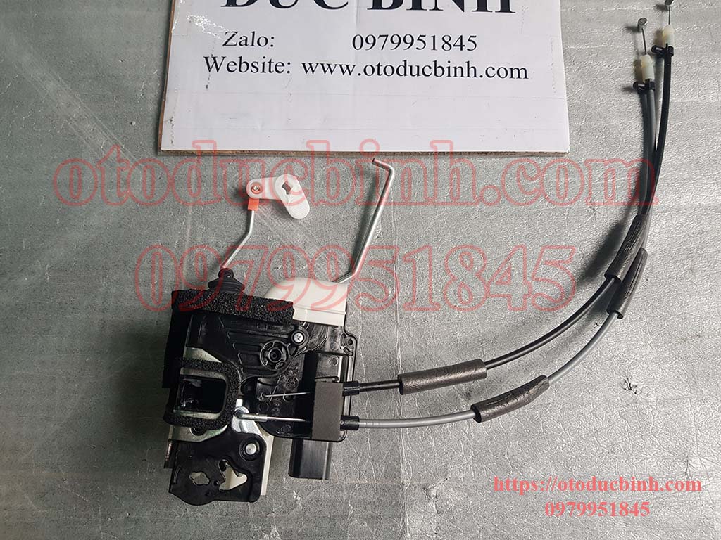 Ổ khoá ngậm cửa trước lái Kia Morning 2012-2015