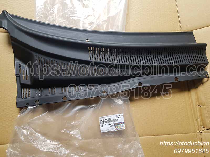 Ốp chân kính chắn gió Hyundai Getz