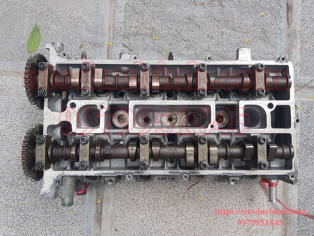 Mặt máy Ford Mondeo 2.0 AT bãi đầy đủ