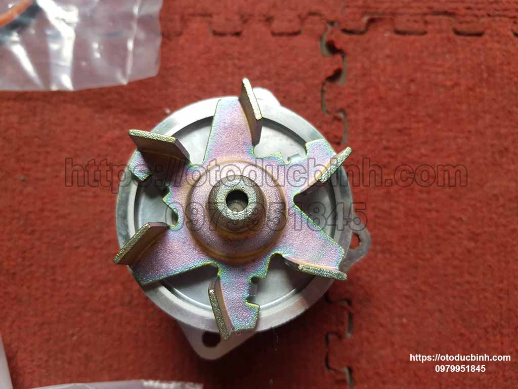 Bơm nước Nissan Maxima 2101031U25 2101031u25