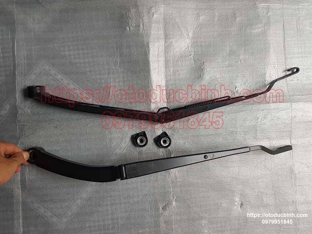 Đôi cần gạt mưa Toyota Hilux Đôi cần gạt mưa Toyota Hilux