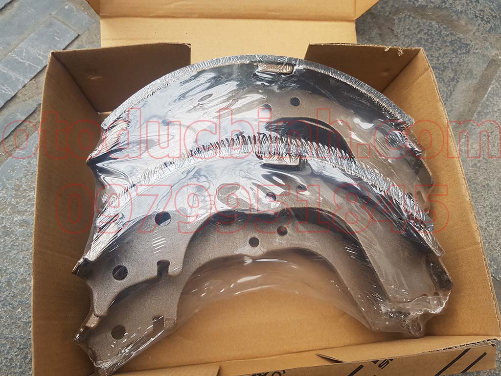 Guốc phanh sau Toyota Hiace