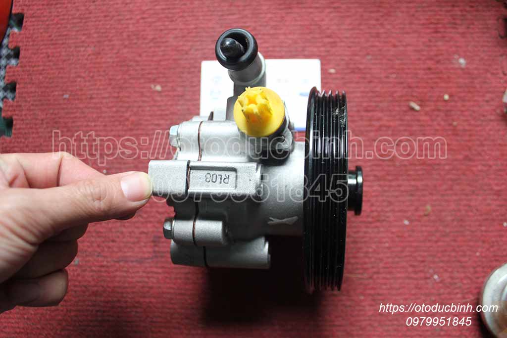 Bơm trợ lực Chevrolet Cruze 96837813