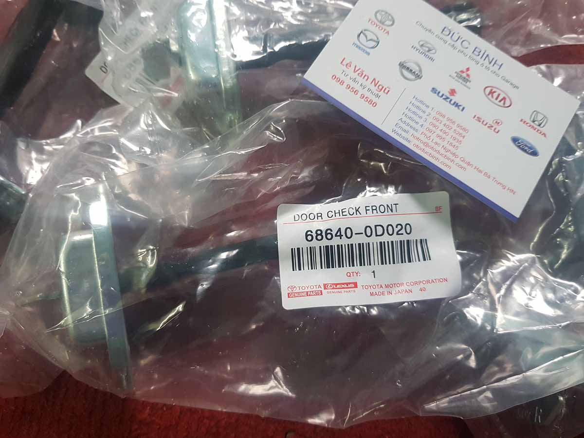 Hạn chế cửa Toyota Vios 686400d020