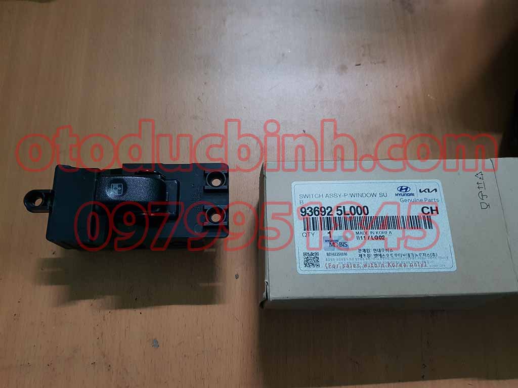 Công tắc nâng kính đơn Hyundai HD65, 72, 78