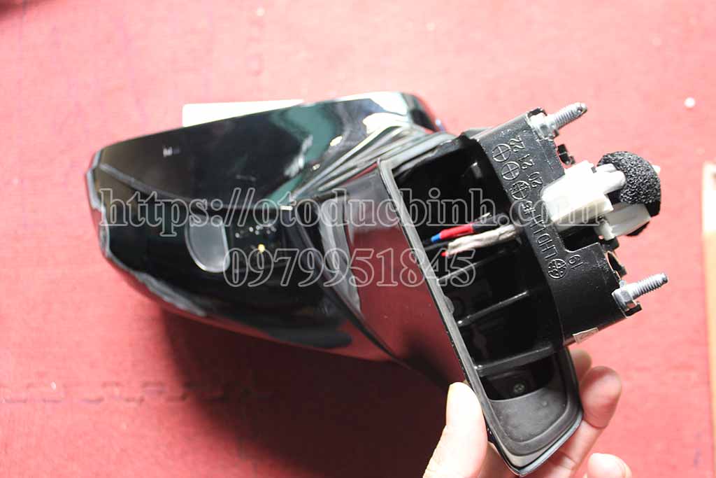 Cụm gương chiếu hậu bên lái Hyundai Santafe 2021 cụm gương chiếu hậu bên lái hyundai santafe 2021