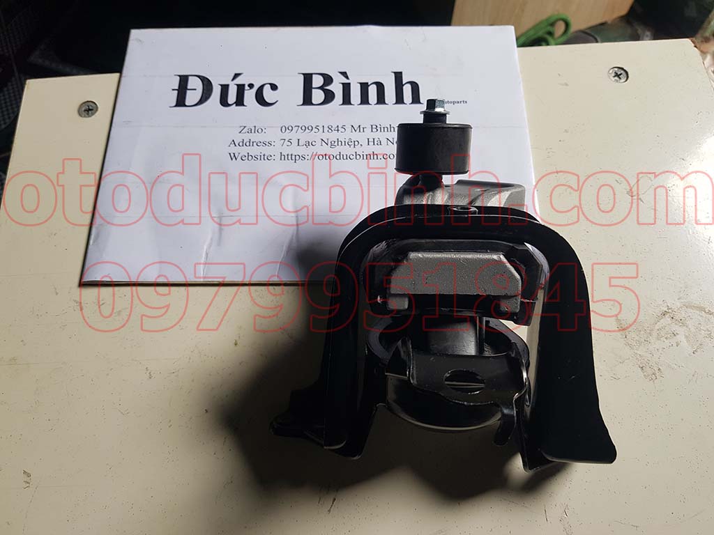 Chân máy trước Toyota Vios 2003-2005