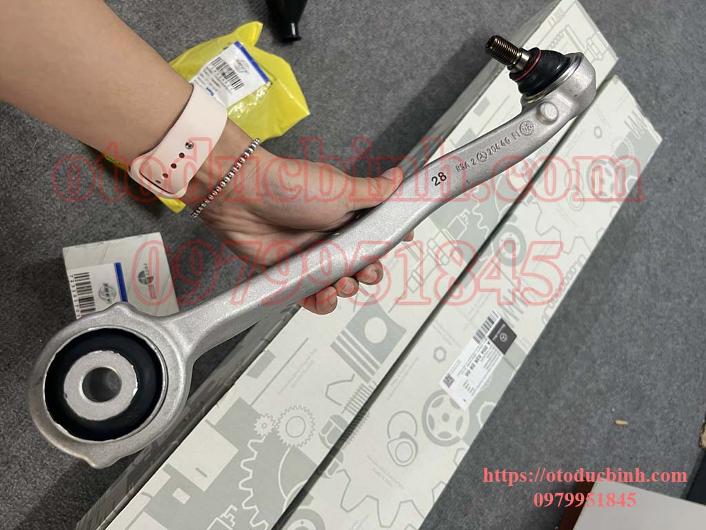 Càng i nhôm dưới phải xe Mercedes C180, C200 W204