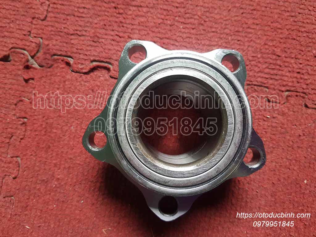 Bi moay ơ trước Ford Transit, Ranger, Everest 6c112b663aa jc192b663aa
