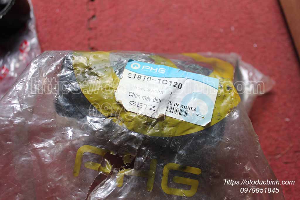 Chân máy thuỷ lực Hyundai Getz 218101c120