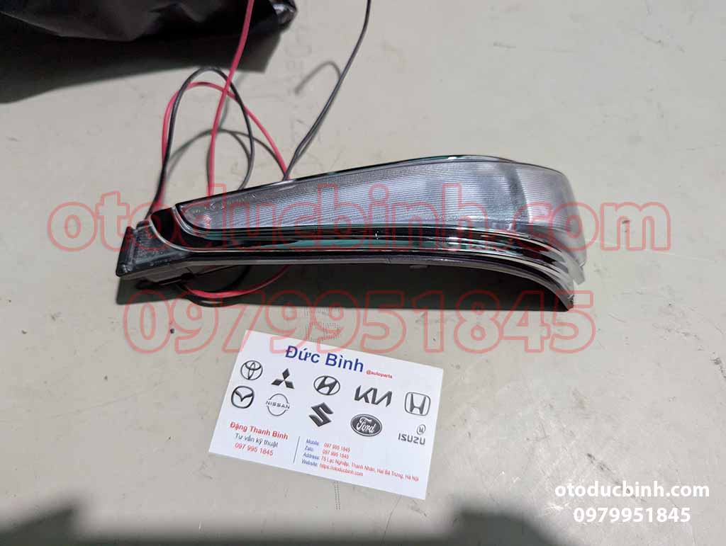 Xi nhan gương Isuzu Dmax
