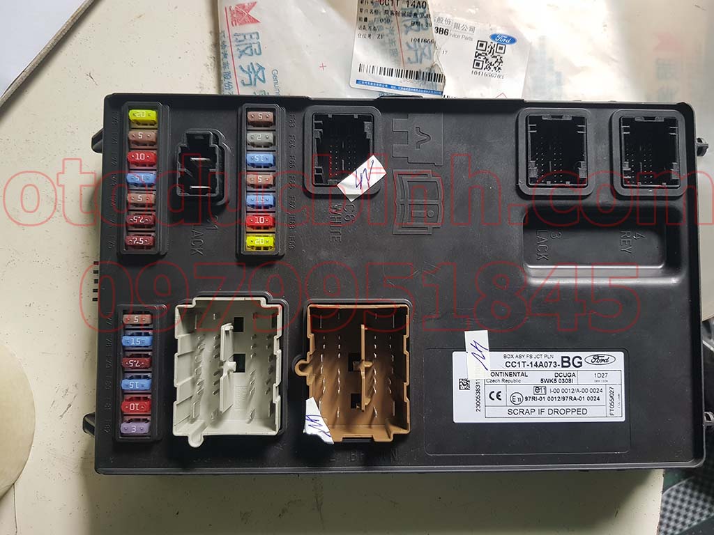 BCM Ford Transit, hộp điều khiển điện thân xe Ford Transit