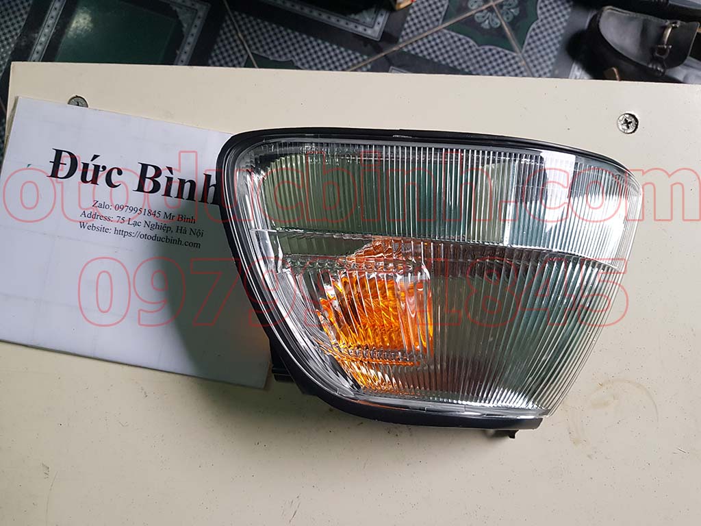 Đèn xi nhan Toyota Zace