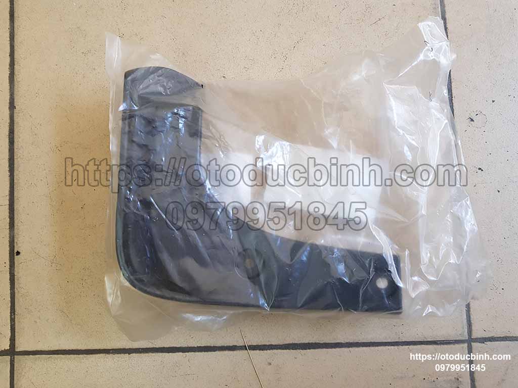 Chắn bùn bánh sau bên lái Kia K3 86841A7800 86841a7800