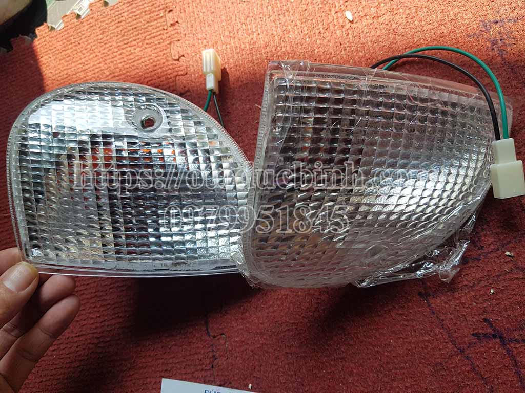Đèn xi nhan xe Giải Phóng 3726020v01 3726015v01