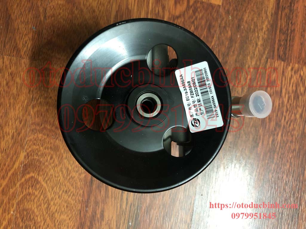 Bơm trợ lực lái Ford Transit EC193A696AA