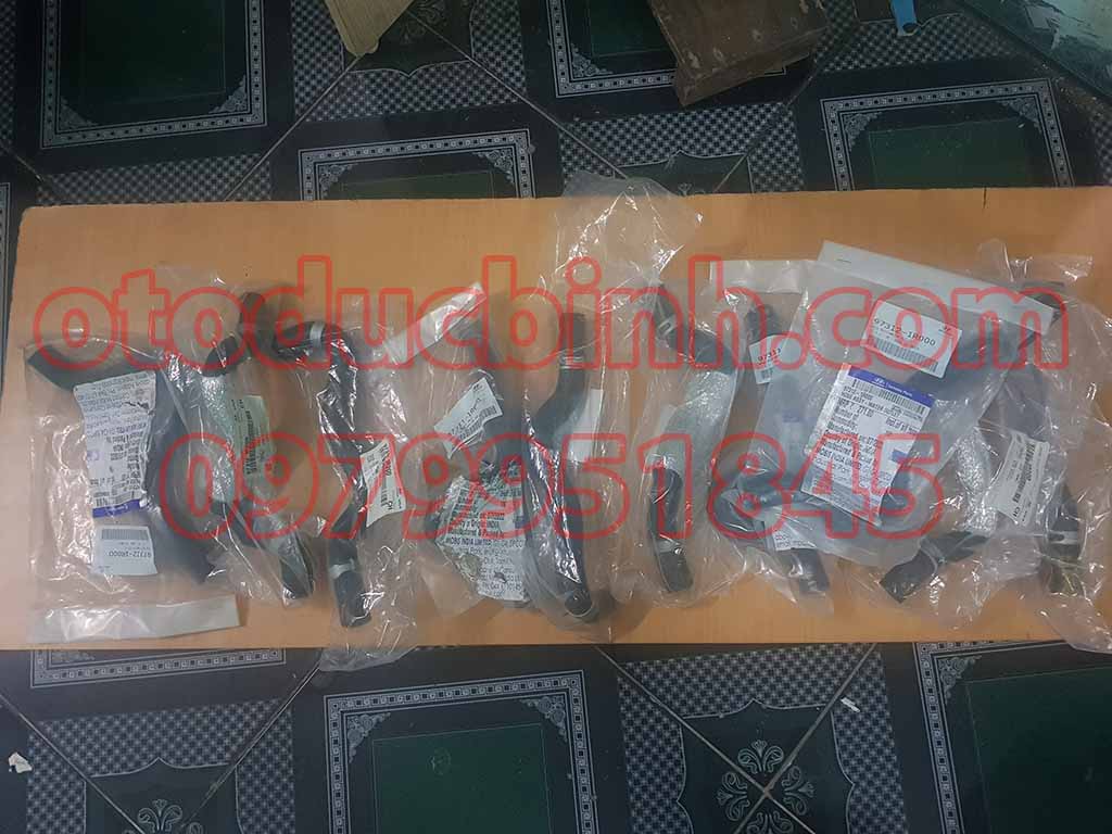 Ống nước trong khoang động cơ Hyundai, Kia