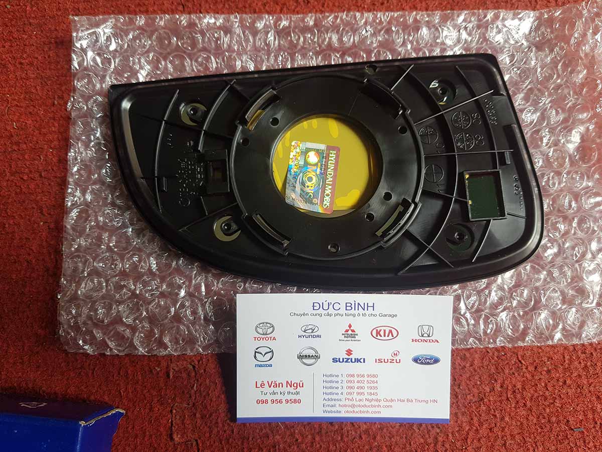 Mặt gương không sấy Hyundai Getz 876111c600