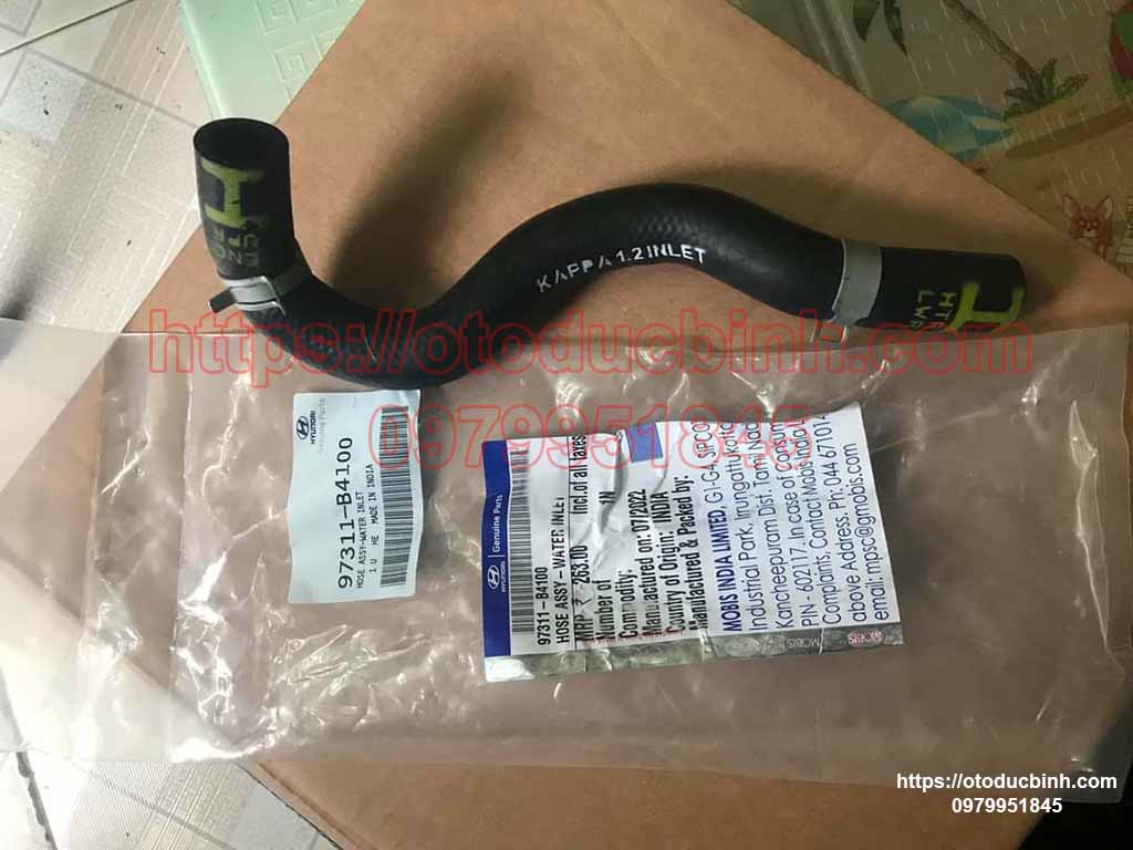 Ống nước nóng vào két sưởi Hyundai Grand i10