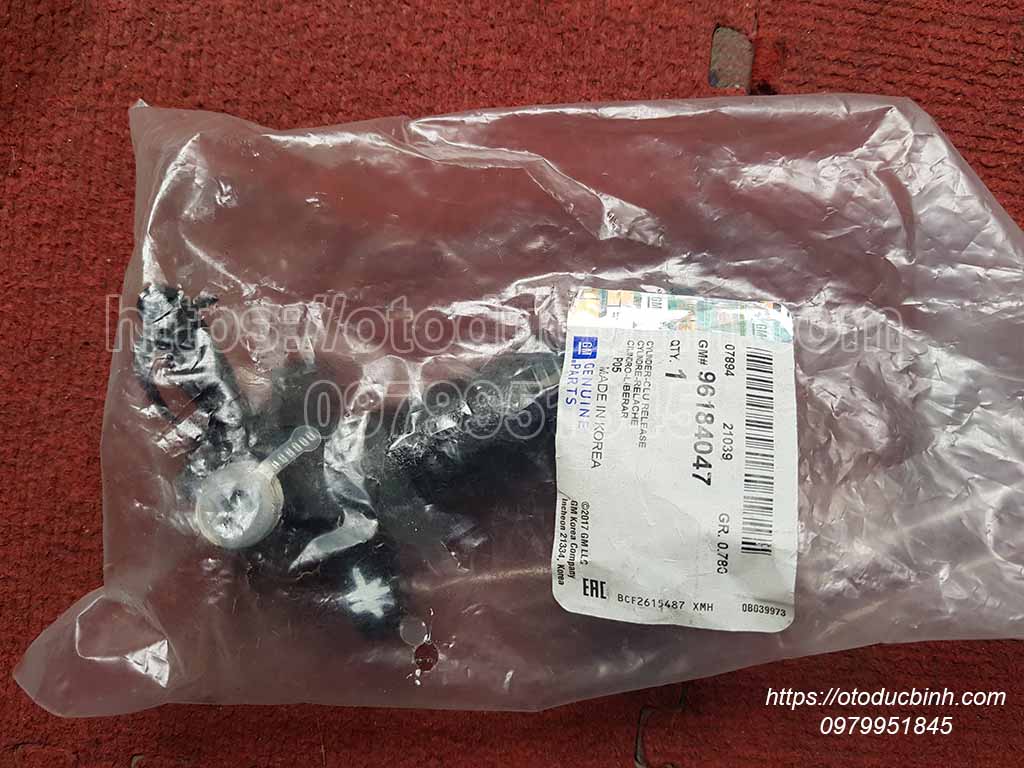 Tổng côn dưới Daewoo Nubira