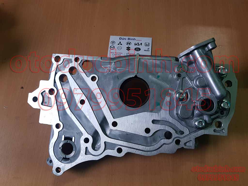 Bơm nhớt Mitsubishi Jolie 2002-2010 MD327450