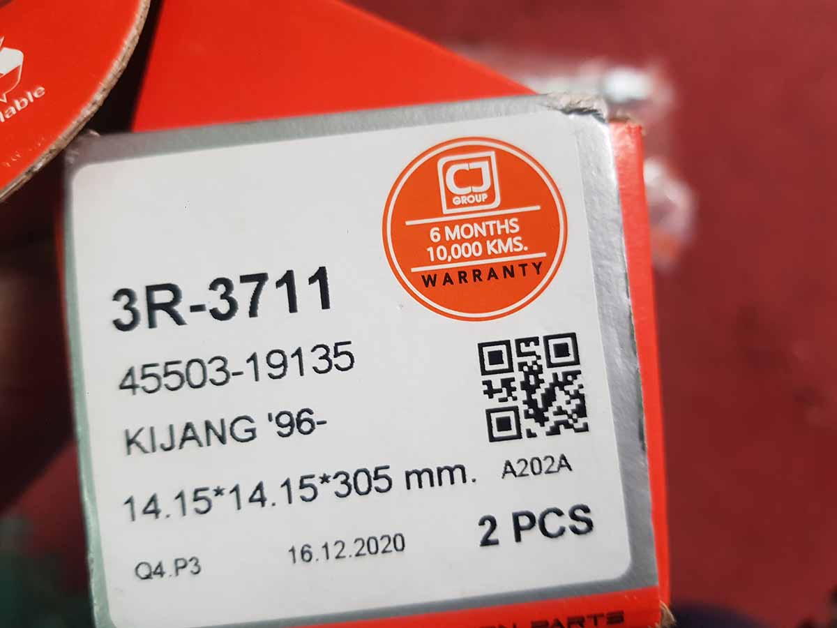 Rotuyn lái trong Toyota Zace rt0463