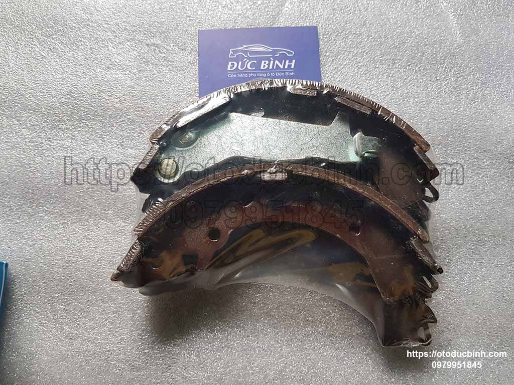 Guốc hay bố thắng phanh sau Hyundai i10 Grand 58305B4A70 58305b4a70