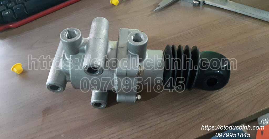 Tay số hơi hay cục chuyển tầng Hyundai HD700