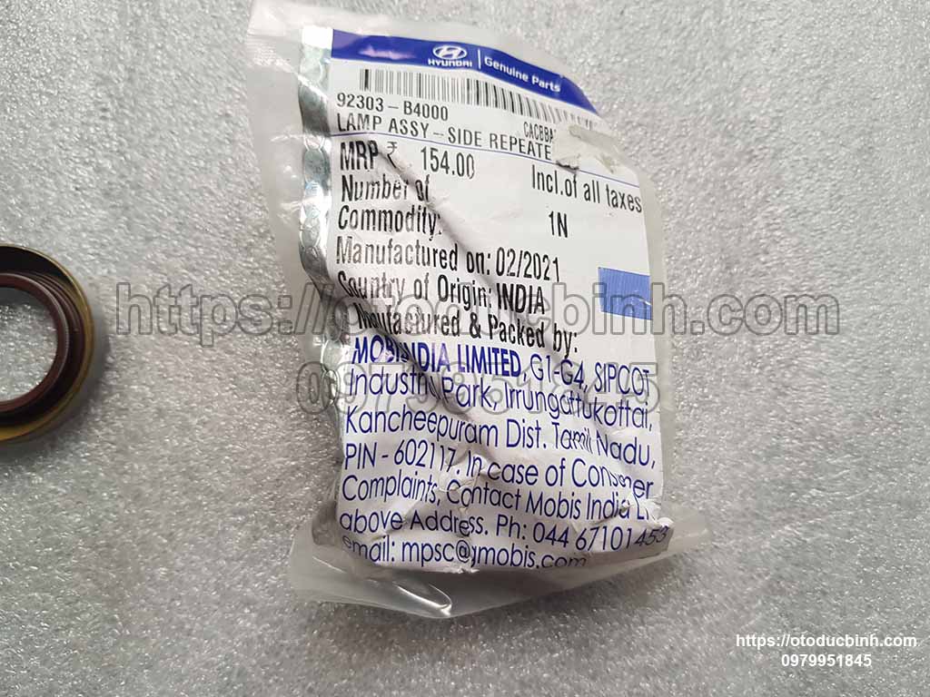 Đèn xi nhan tai xe Hyundai i10 92303B4000 92303b4000