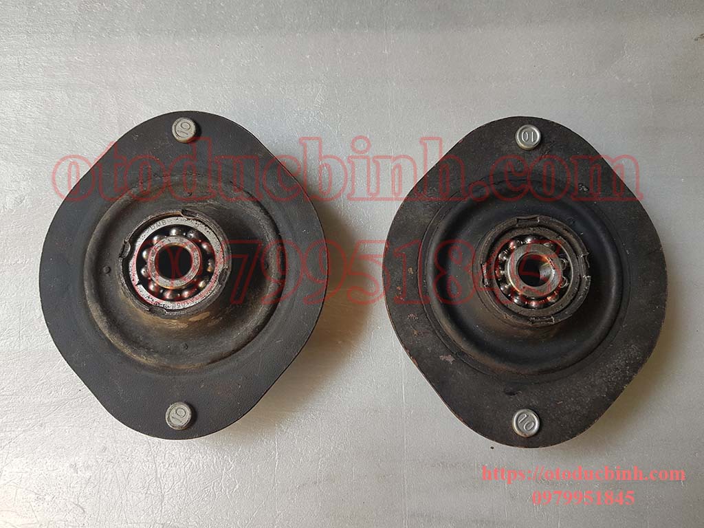Bi bát bèo trước Daewoo Cielo