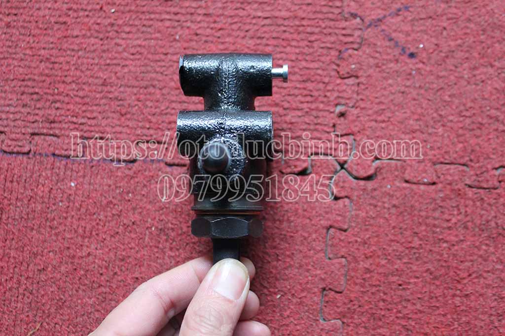 Van cao áp Toyota Hiace 4791026510