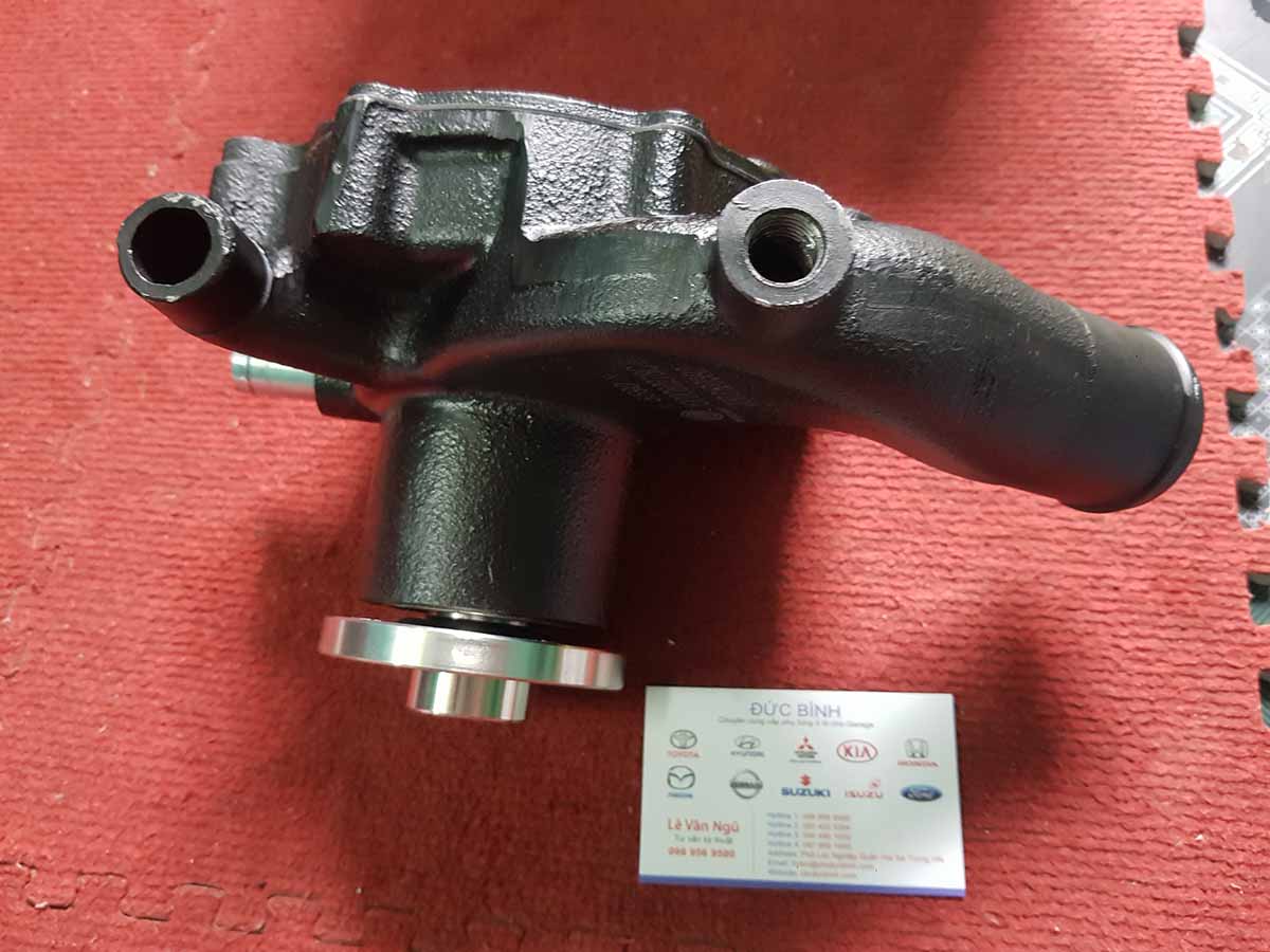 Bơm nước Thaco Olin 700B New 1000080278