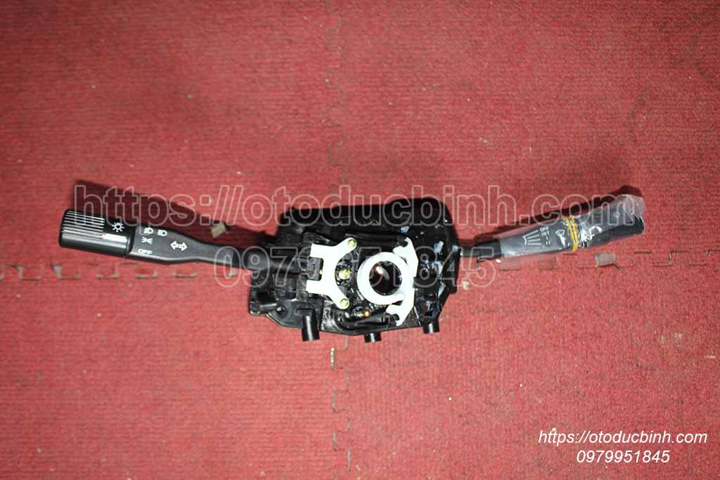 Công tắc pha cos KIA K125, K165, K190 ,K200, K2700, Bongo 3 0k63a66120