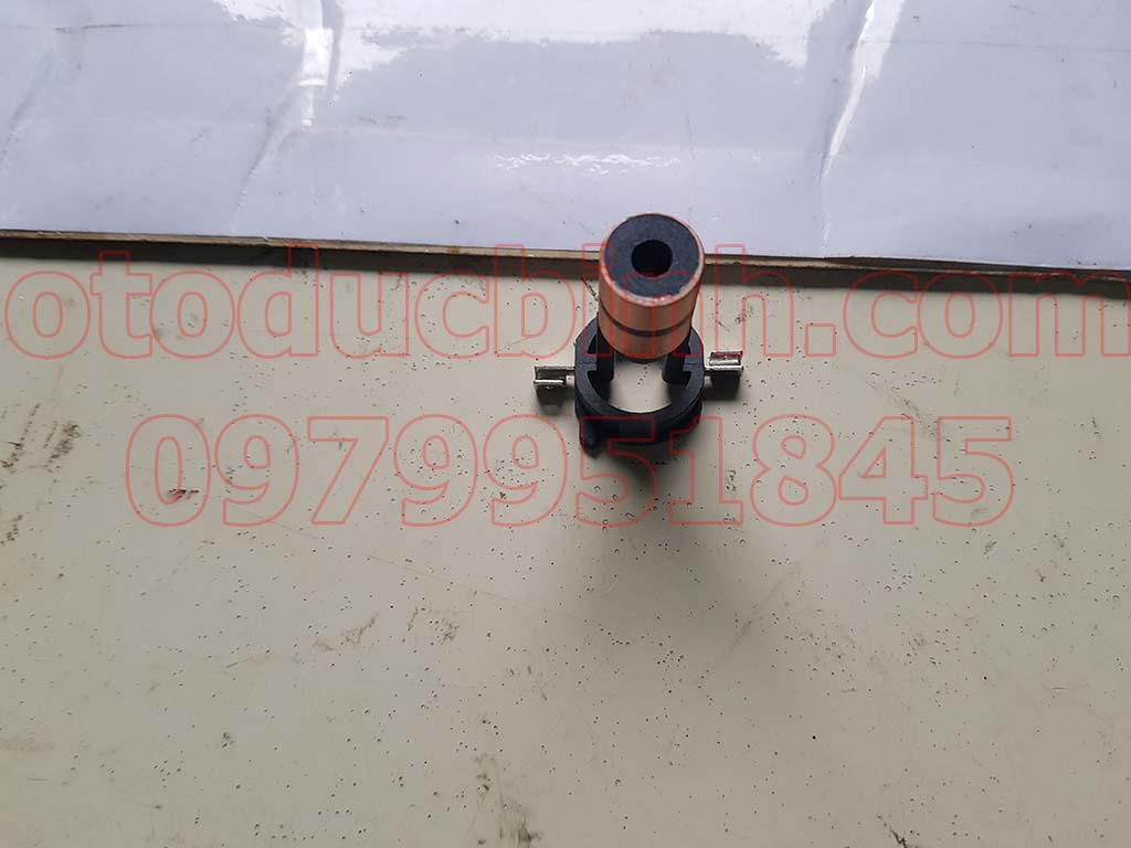 Cổ góp máy phát Transit 0979951845