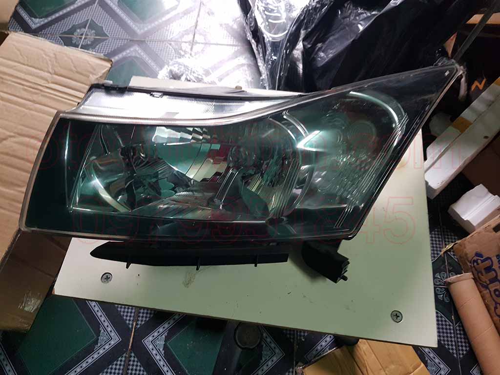 Đèn pha Daewoo Lacetti CDX