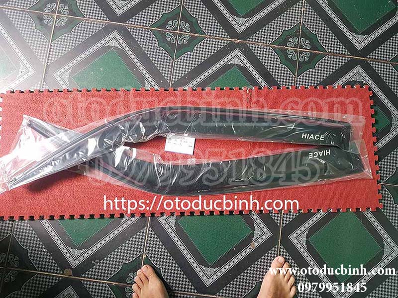 Bộ vè mưa Toyota Hiace 2006-2021