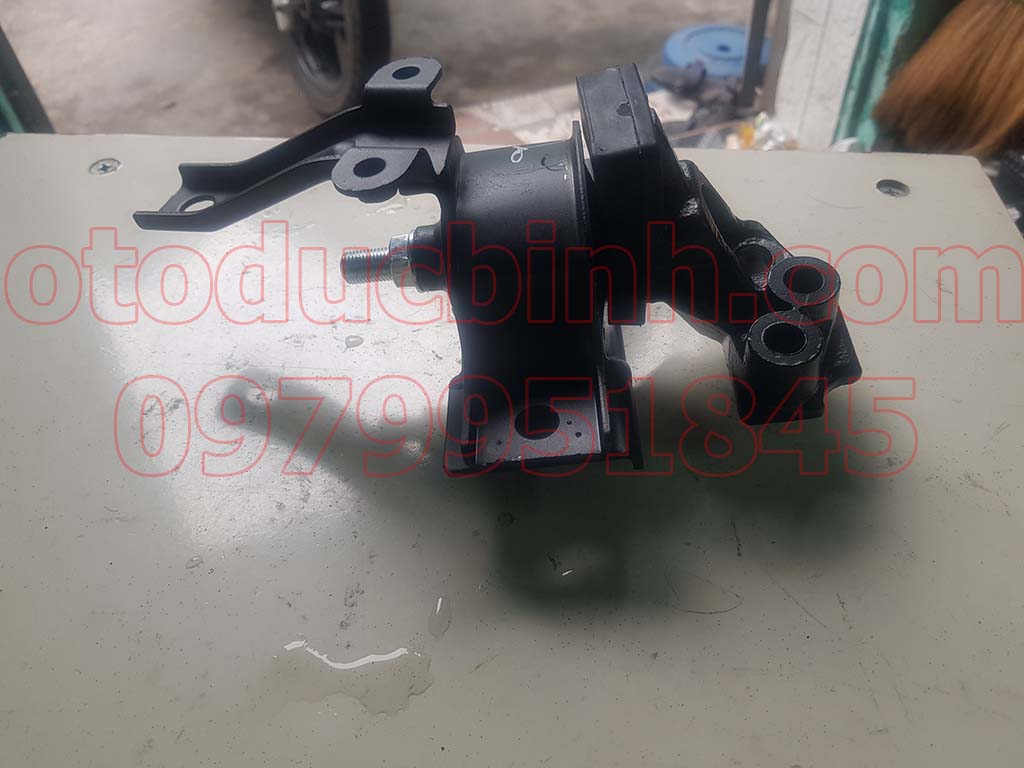 Cao su chân máy thuỷ lực Kia Morning 2005-2011 2181007050