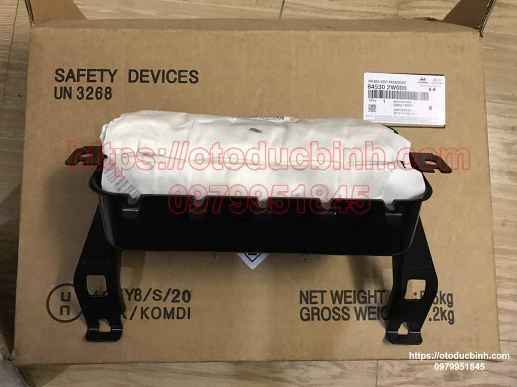 Túi khí phụ Hyundai Santafe 2012-2015