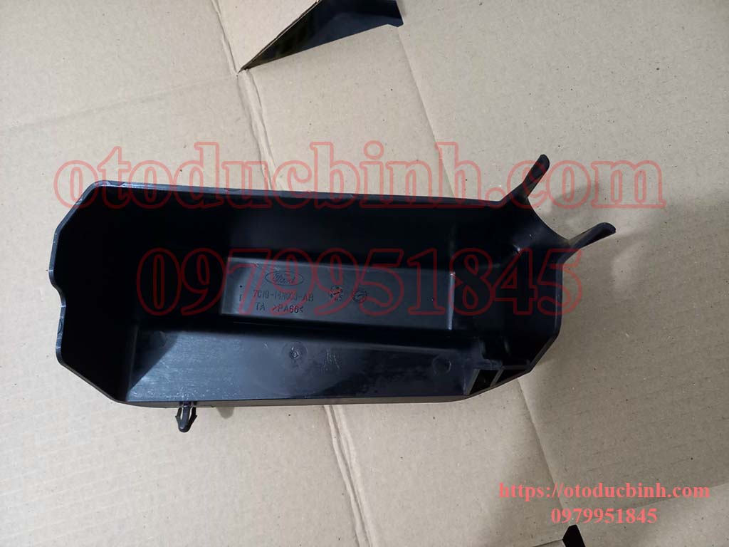 Nắp đậy hộp đen Ford Transit 7C1914N003AB