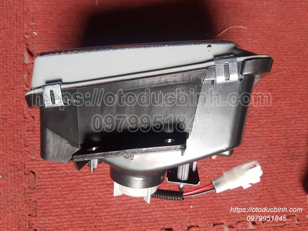 Đèn gầm Isuzu dùng cho xe tải NPR, 3,5T-5T
